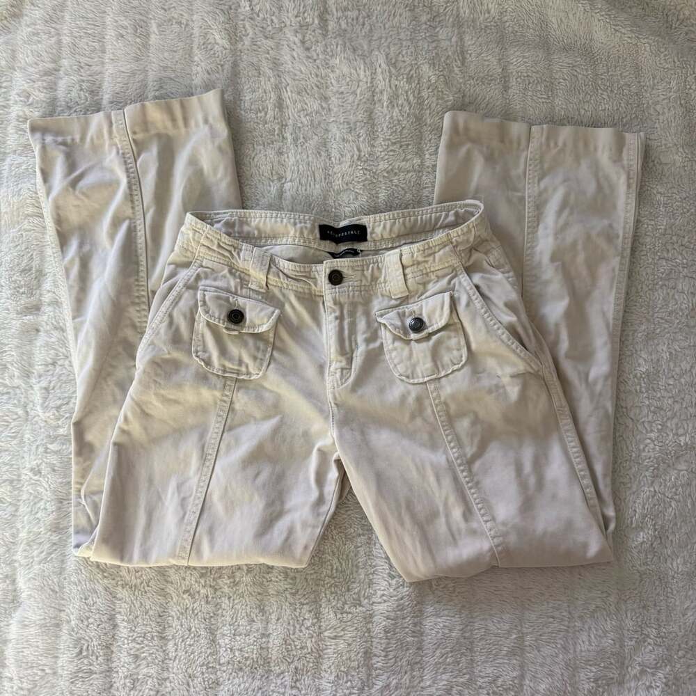 Aeropostale Cargo Pants Cream White